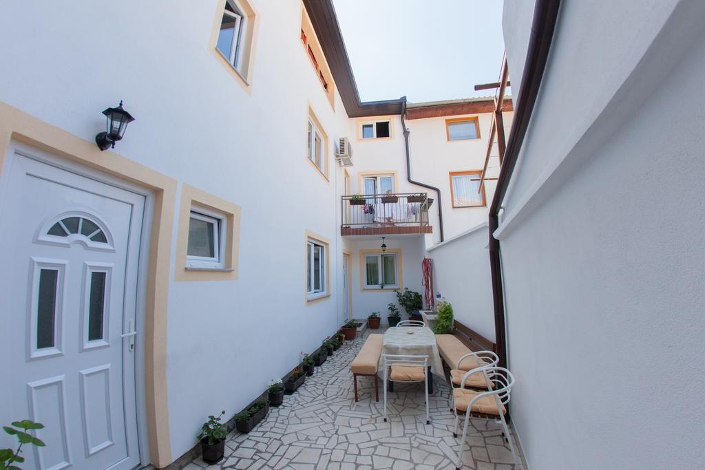 Hostel Miran Мостар Экстерьер фото